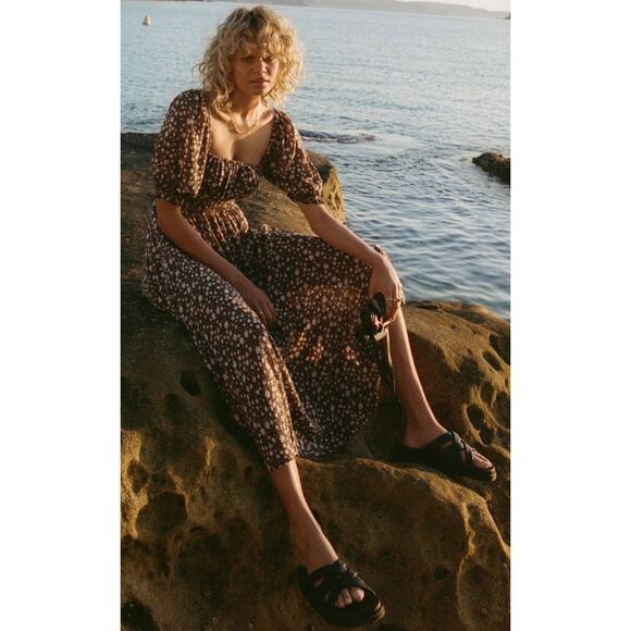 Spell & The Gypsy Collective Floral Rae Midi Dress - Picture 1 of 7